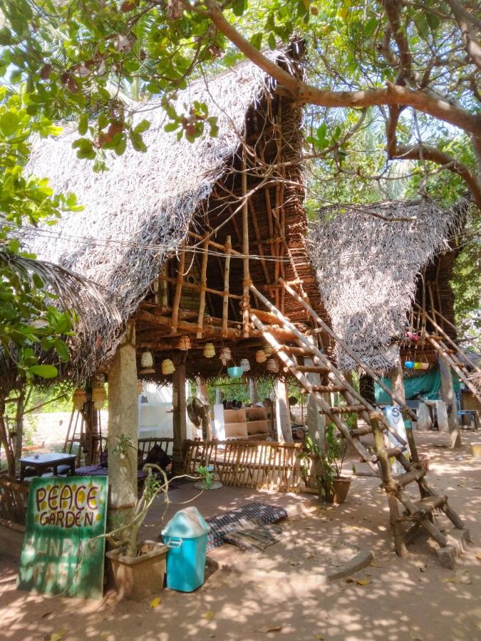 Peace Garden Hostel Auroville Exterior photo